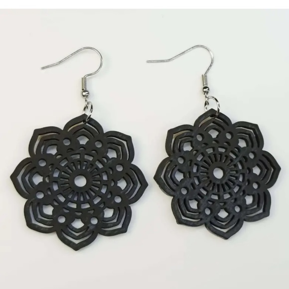 Jewelry - Black Flower Boho Wood Earrings